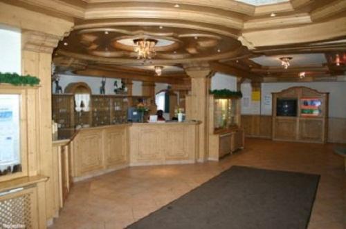 Kleinwalsertal Apartment Мителберг Екстериор снимка